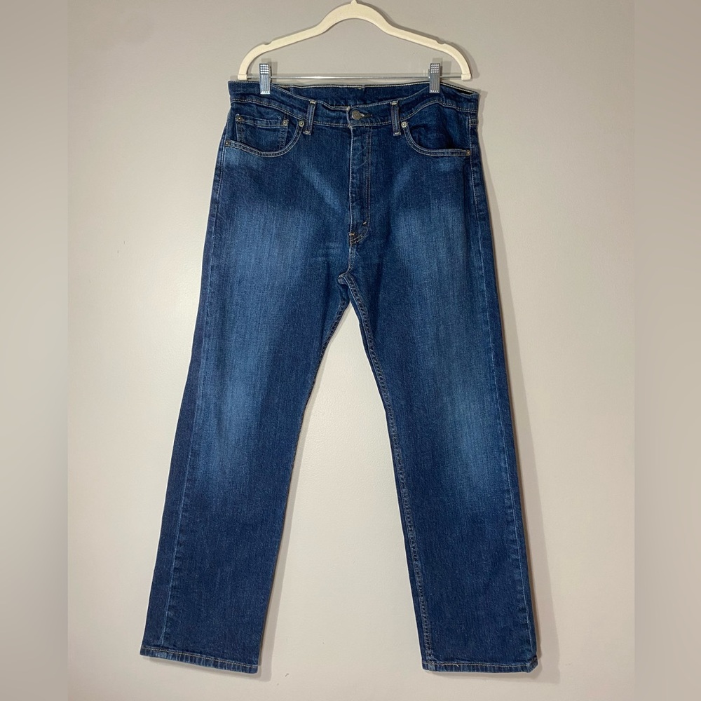 Levi Ladies Five Pocket Blue Jeans 
Denim 505 36 x 30
High Rise